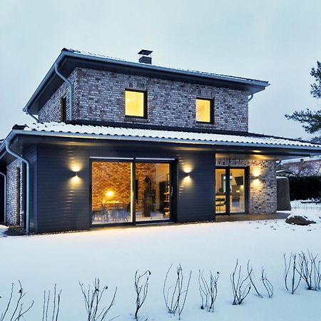 Villa Kiesel 泽姆平 外观 照片